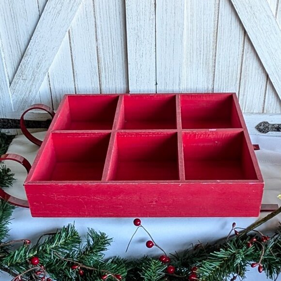 Bullseye Playground Wooden Tiered Tray Crate Cubby Mrs Claus Cookie Co - Picture 3 of 5